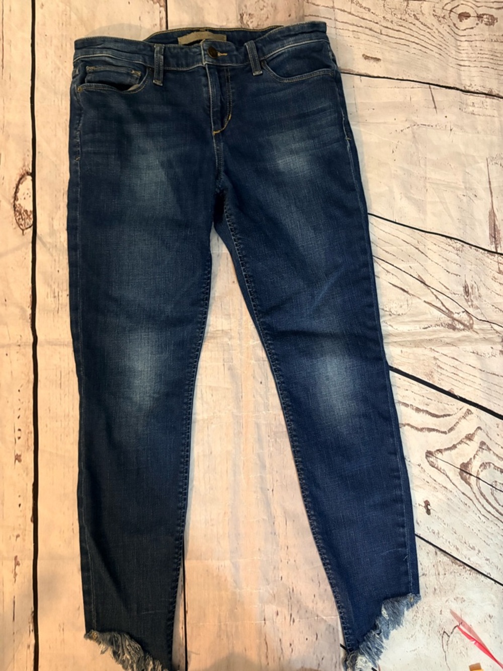 Joe's Jeans mid rise icon Dark Blue Skinny Jeans with Raw Hem Womens like new